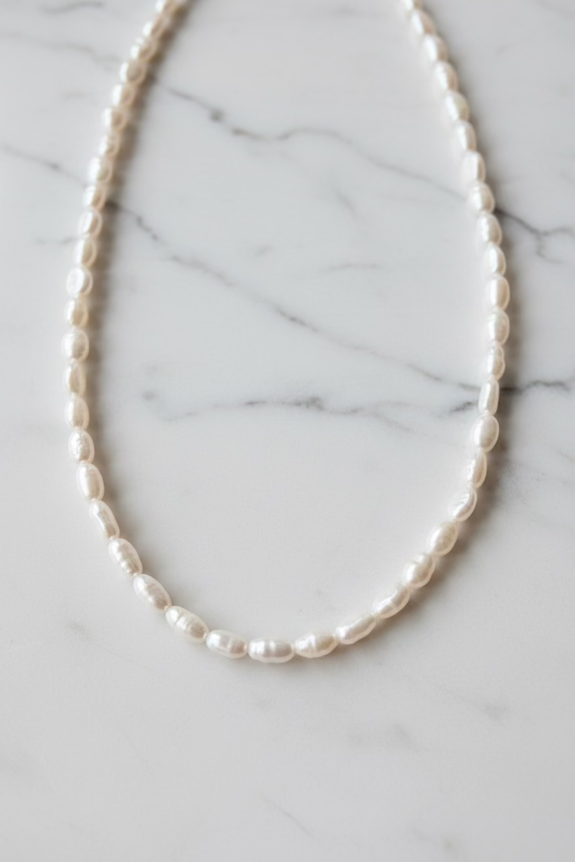 Imitation irregular pearl necklace