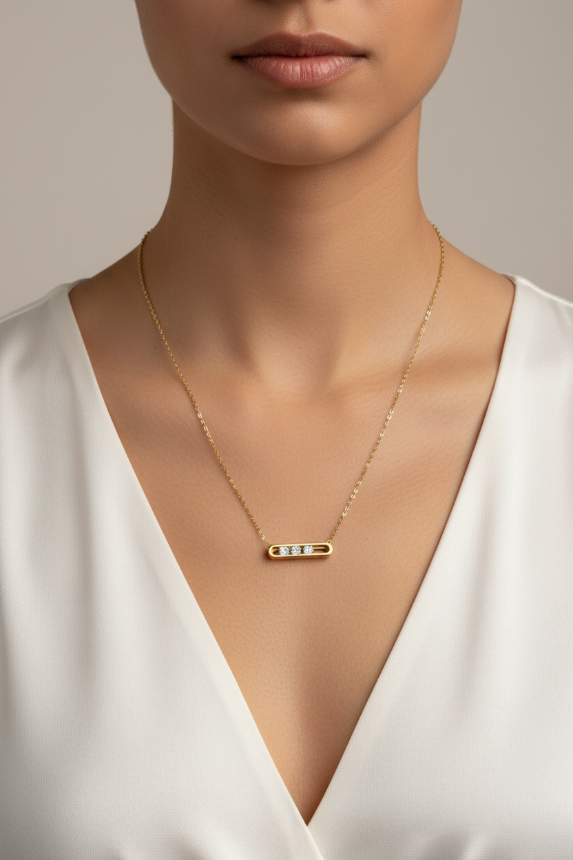 Stunning classic design hallow rectangle pendant necklace