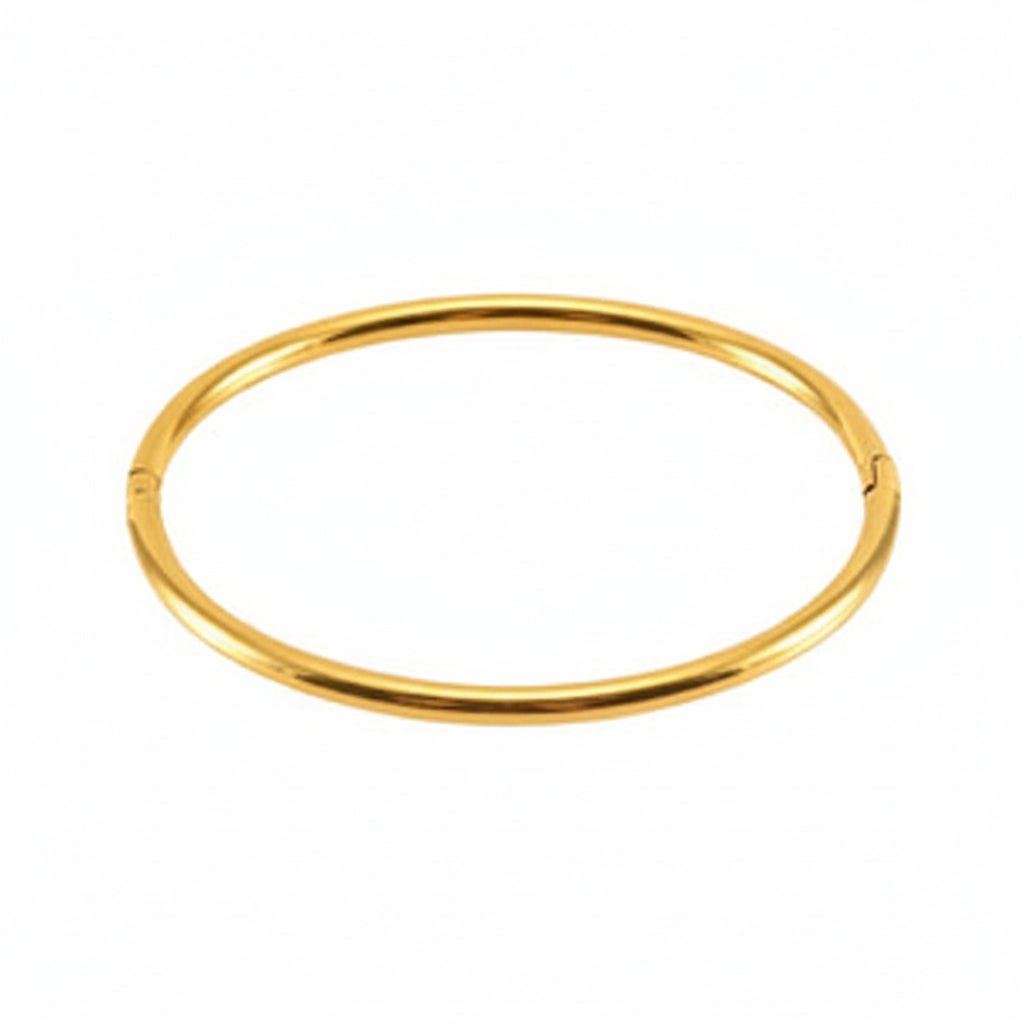 Classic oval gold bangle bracelet