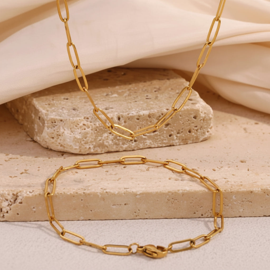 Minimalist Paperclip chain necklace